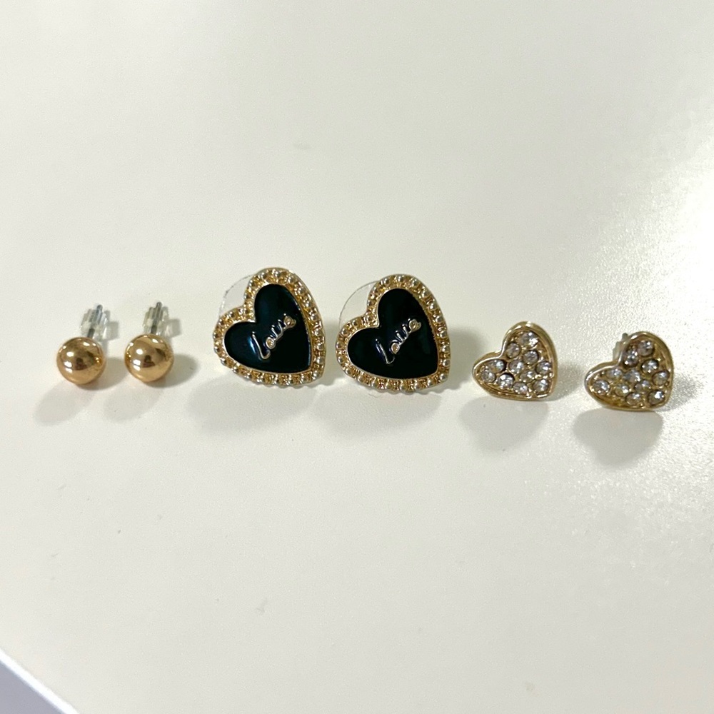 Claire’s, 3 Pairs of Earings Set